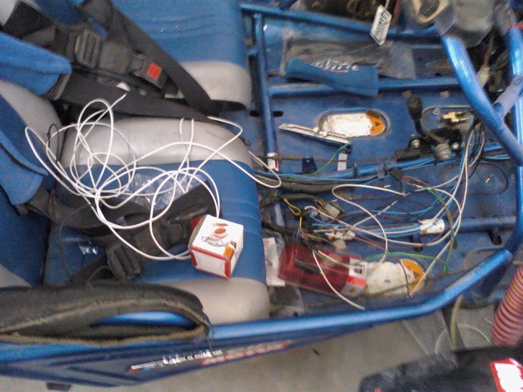 Miren mi nuevo arenero con motor 600cc caja 6ta + yapa Miren mi nuevo arenero con motor 600cc caja 6ta + yapa