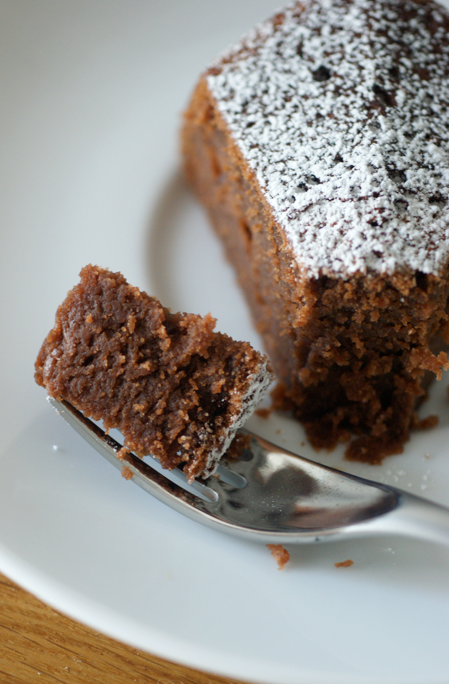 Poires au Chocolat: Chocolate Ricotta Pound Cake