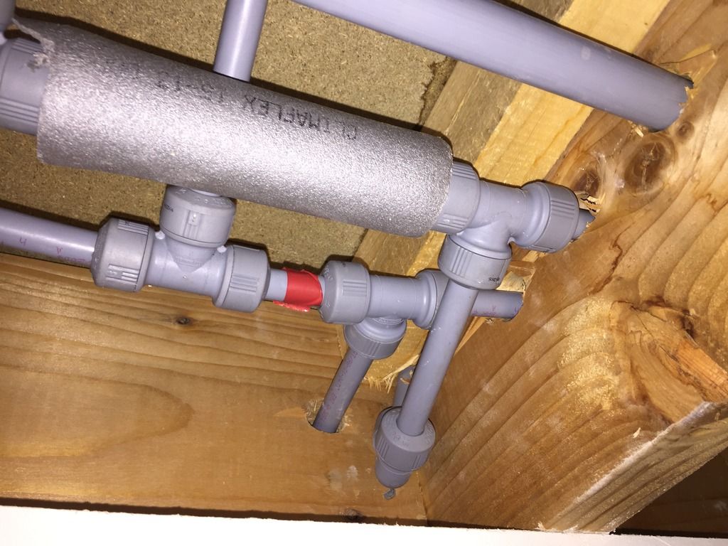 [Photos] Very noisy plastic pipe connections when valves are opened and