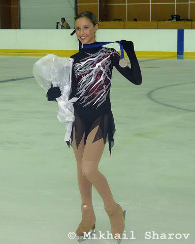 Софья Бирюкова с серебряной медалью. JGP Bosphorus Cup 2009